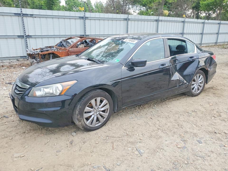 52746466 :رقم المزاد ، 1HGCP2F85CA195045 vin ، 2012 Honda Accord مزاد بيع