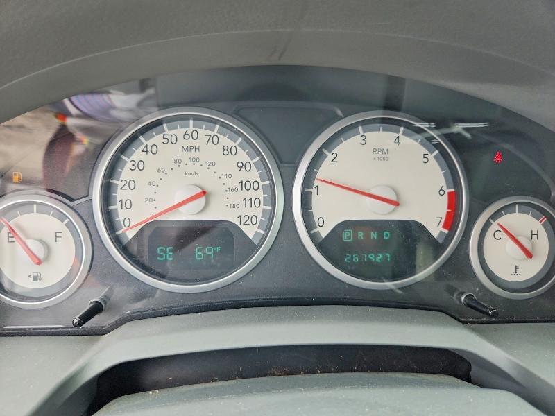 2010 Dodge Grand Caravan მანქანა იყიდება აუქციონზე, vin: 2D4RN6DXXAR371647, აუქციონის ნომერი: 54272356