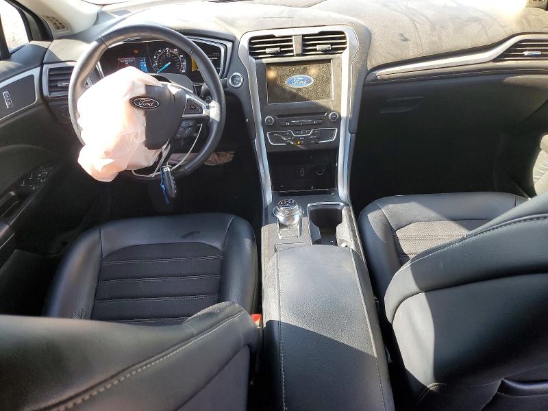 53921066 :رقم المزاد ، 3FA6P0HD9HR413873 vin ، 2017 Ford Fusion مزاد بيع