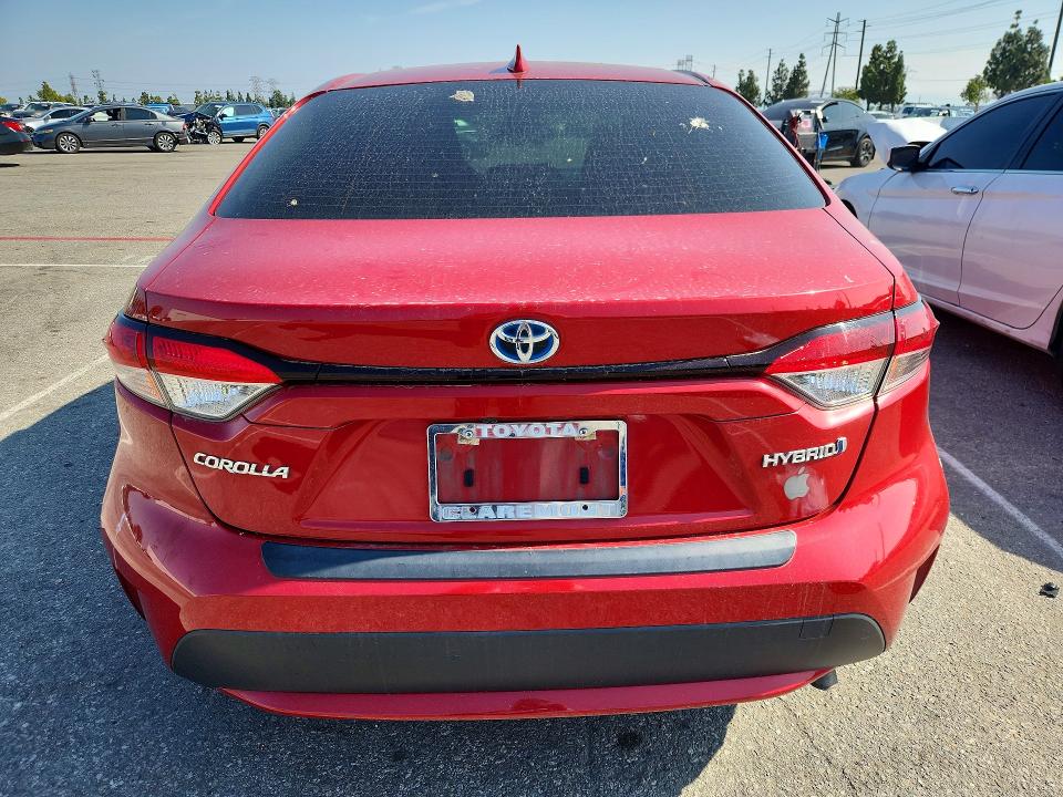 Продаж на аукціоні авто 2021 Toyota Corolla, vin: JTDEAMDE1MJ015722, номер лоту: 52958316