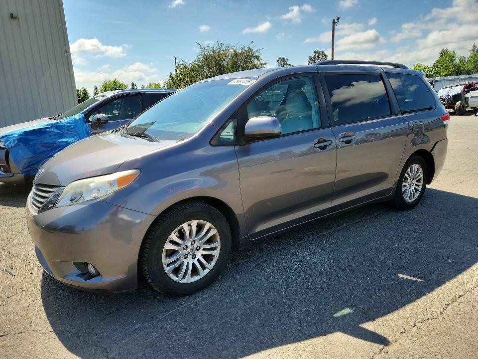 Aukcja sprzedaży 2011 Toyota Sienna, vin: 5TDYK3DC6BS171211, numer aukcji: 54980336