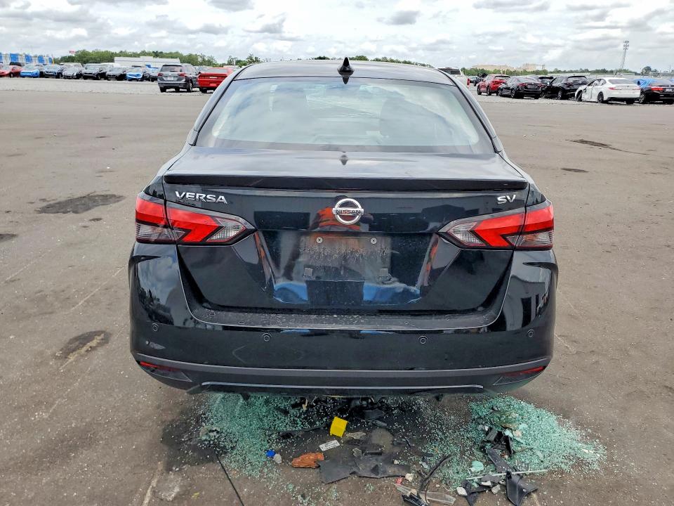 55227526 :رقم المزاد ، 3N1CN8EV4LL812669 vin ، 2020 Nissan Versa مزاد بيع