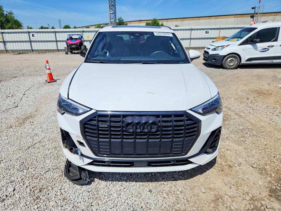 54276976 :رقم المزاد ، WA1DECF38N1128018 vin ، 2022 Audi Q3 مزاد بيع