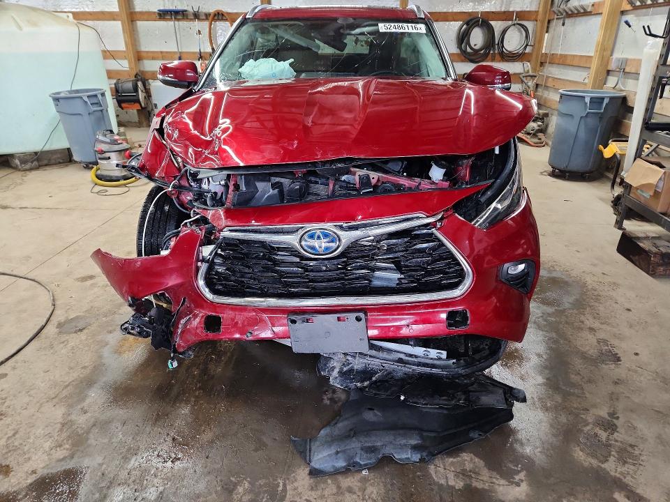 52486116 :رقم المزاد ، 5TDEBRCH8NS073482 vin ، 2022 Toyota Highlander مزاد بيع