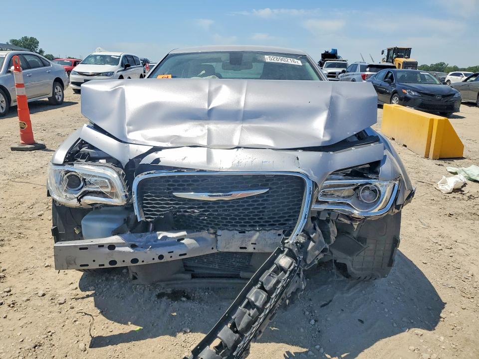 Продажа на аукционе авто 2016 Chrysler 300, vin: 2C3CCAAG4GH167302, номер лота: 52890216