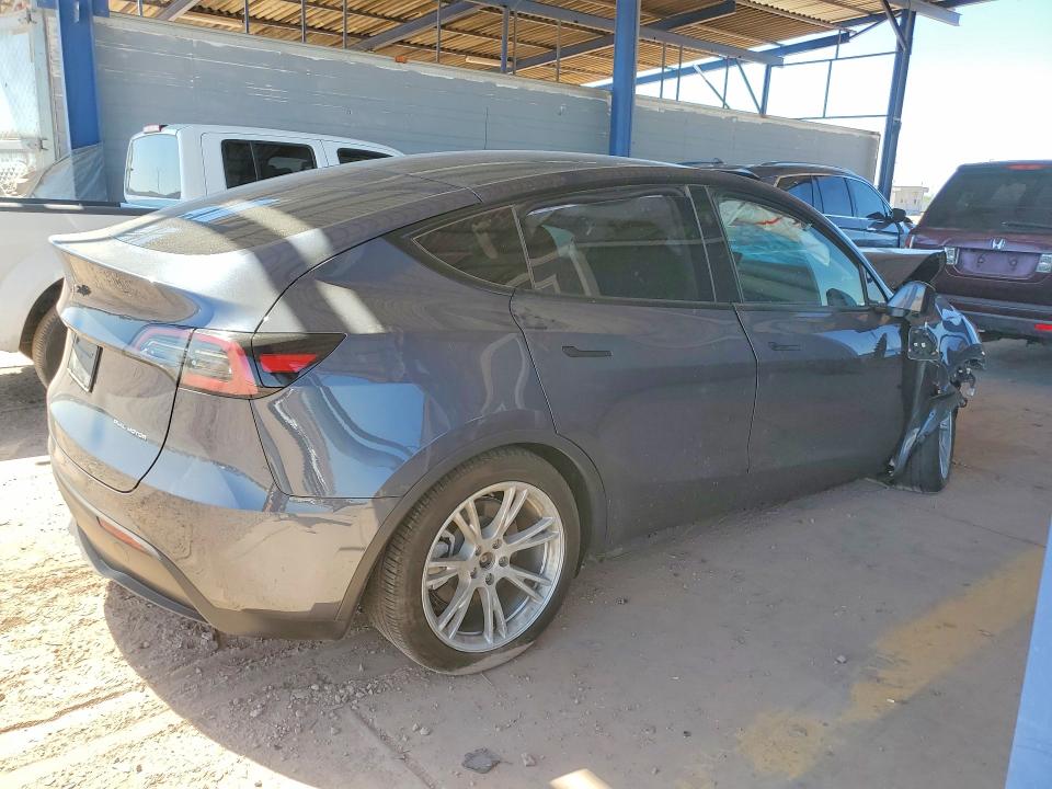 52968226 :رقم المزاد ، 7SAYGDEEXPA196311 vin ، 2023 Tesla Model Y مزاد بيع