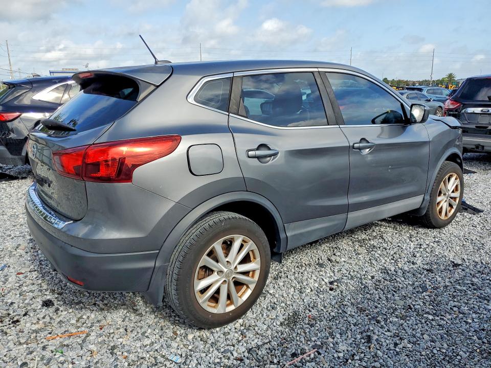 Продаж на аукціоні авто 2017 Nissan Rogue Sport, vin: JN1BJ1CP9HW011272, номер лоту: 54885646