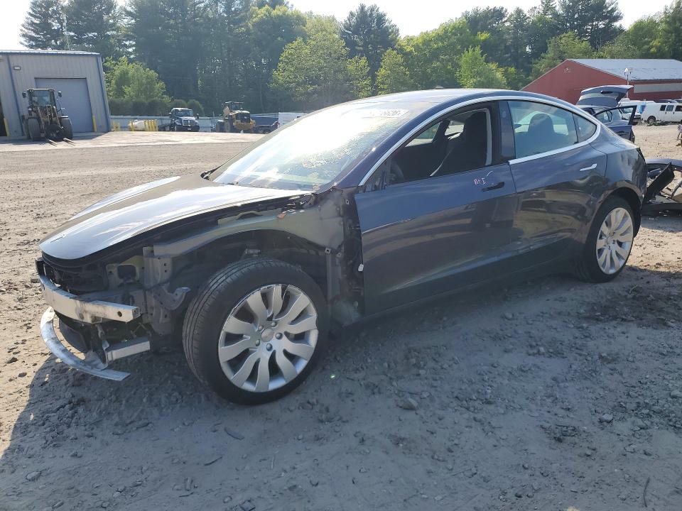 54216626 :رقم المزاد ، 5YJ3E1EA2JF059592 vin ، 2018 Tesla Model 3 مزاد بيع