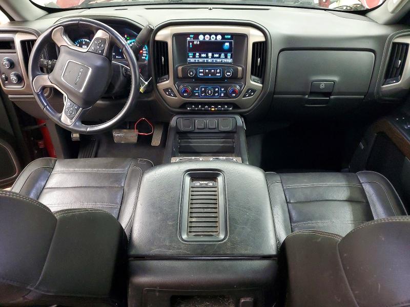 53740256 :رقم المزاد ، 3GTU2PEC3JG586858 vin ، 2018 Gmc Sierra مزاد بيع