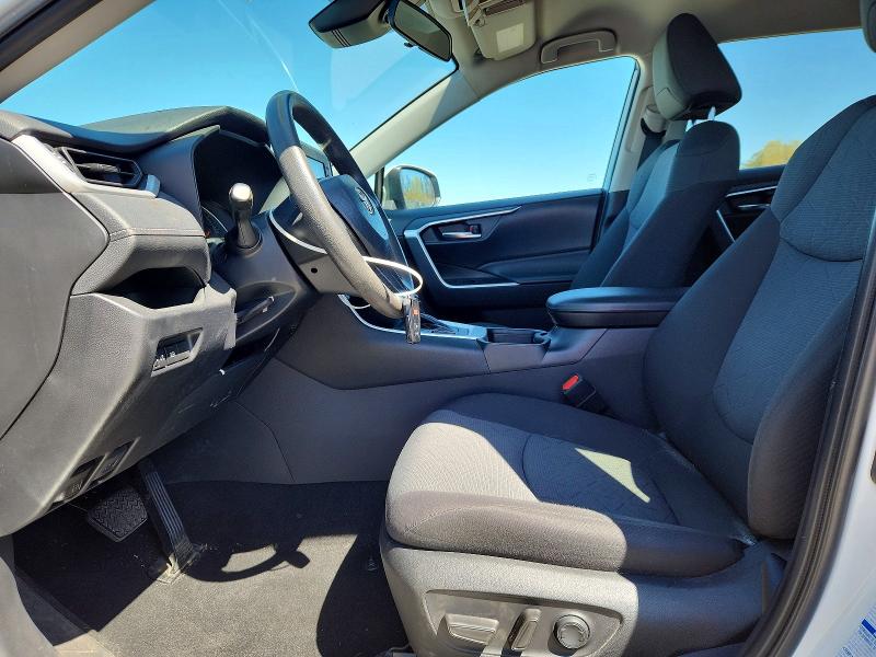 53268086 :رقم المزاد ، 2T3P1RFV2NC299661 vin ، 2022 Toyota Rav4 مزاد بيع