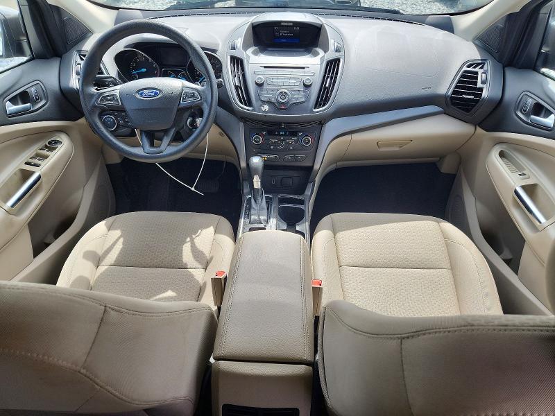 2017 Ford Escape მანქანა იყიდება აუქციონზე, vin: 1FMCU0GD1HUA52991, აუქციონის ნომერი: 55217416
