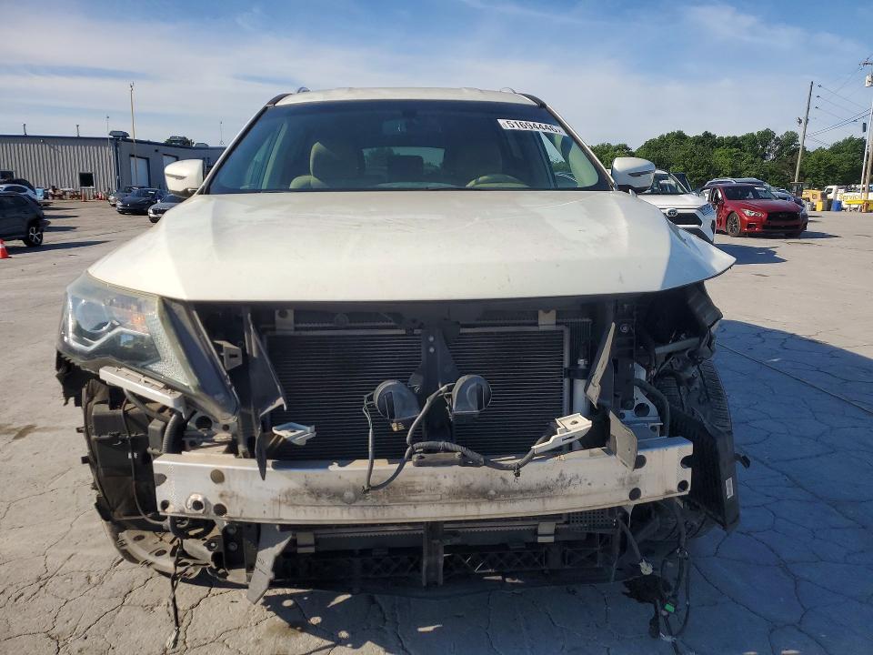 Продажа на аукционе авто 2017 Nissan Pathfinder, vin: 5N1DR2MNXHC623947, номер лота: 51694446