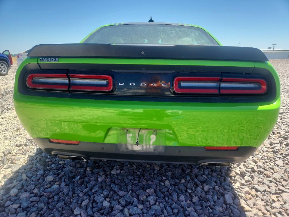 53108946 :رقم المزاد ، 2C3CDZBT3HH601136 vin ، 2017 Dodge Challenger مزاد بيع