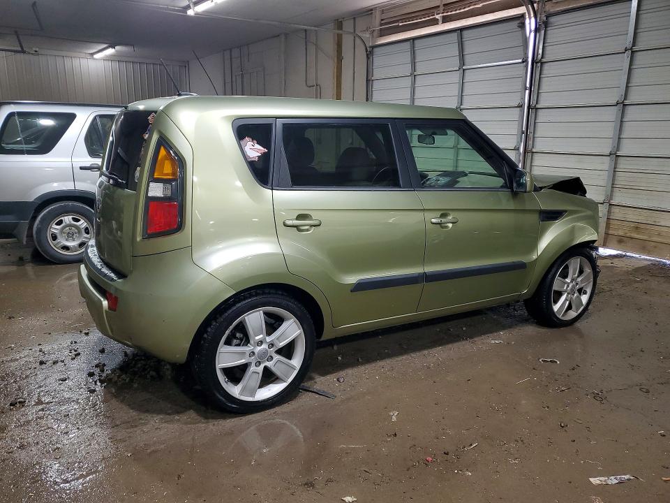 2011 Kia Soul მანქანა იყიდება აუქციონზე, vin: KNDJT2A22B7335228, აუქციონის ნომერი: 52210256