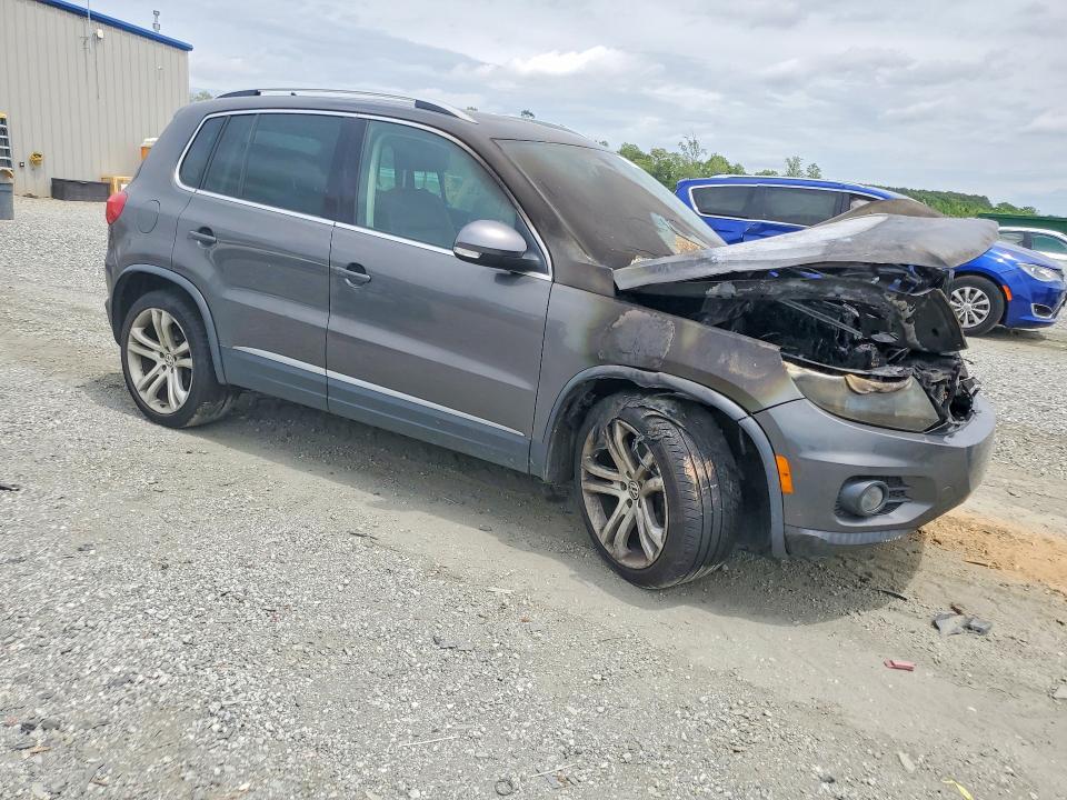 52692326 :رقم المزاد ، WVGBV7AX7CW003196 vin ، 2012 Volkswagen Tiguan مزاد بيع