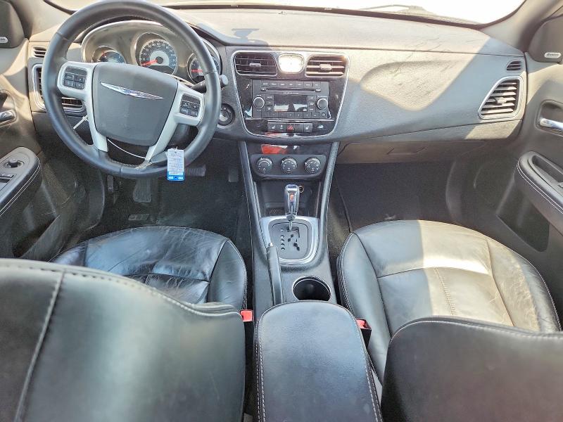 52294296 :رقم المزاد ، 1C3CCBCG3DN523759 vin ، 2013 Chrysler 200 مزاد بيع