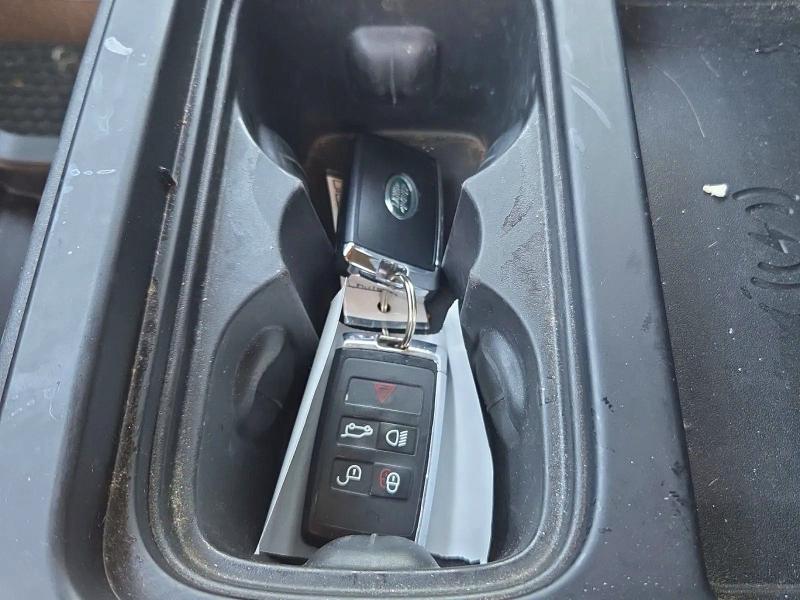 2021 Land Rover Defender მანქანა იყიდება აუქციონზე, vin: SALE3ERU6M2040845, აუქციონის ნომერი: 51919366