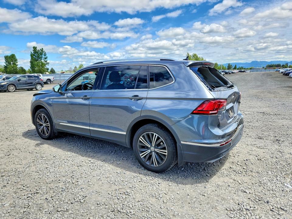 53639526 :رقم المزاد ، 3VV2B7AX8KM158417 vin ، 2019 Volkswagen Tiguan مزاد بيع