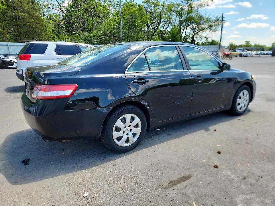52392206 :رقم المزاد ، 4T1BF3EK4BU202379 vin ، 2011 Toyota Camry مزاد بيع
