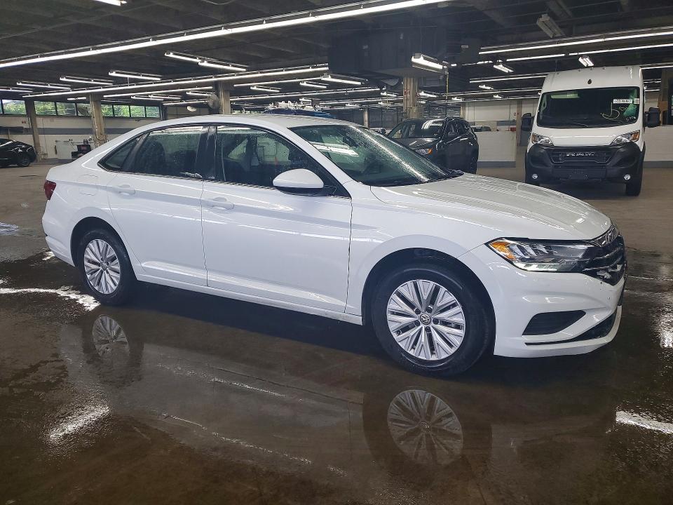 Продажа на аукционе авто 2020 Volkswagen Jetta, vin: 3VWCB7BU4LM010321, номер лота: 54825776