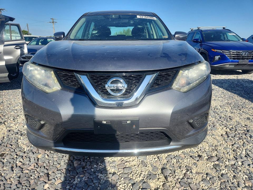 2015 Nissan Rogue მანქანა იყიდება აუქციონზე, vin: 5N1AT2MVXFC883573, აუქციონის ნომერი: 53184386