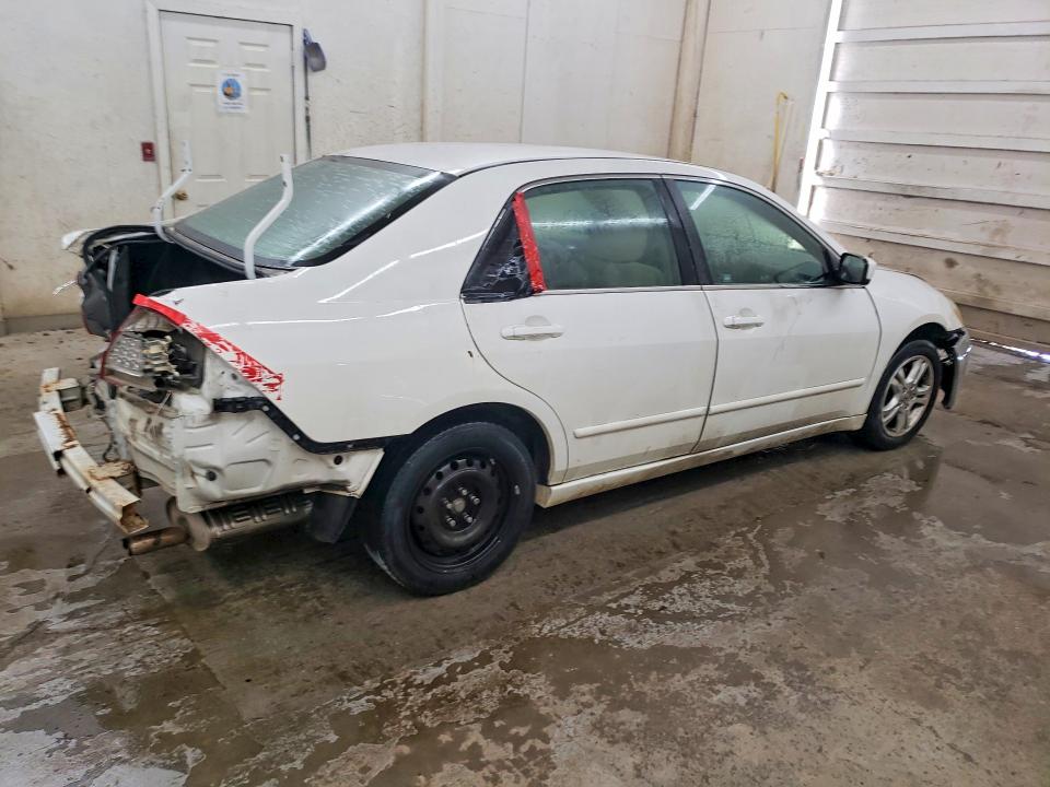 53346856 :رقم المزاد ، 1HGCM56326A175127 vin ، 2006 Honda Accord مزاد بيع