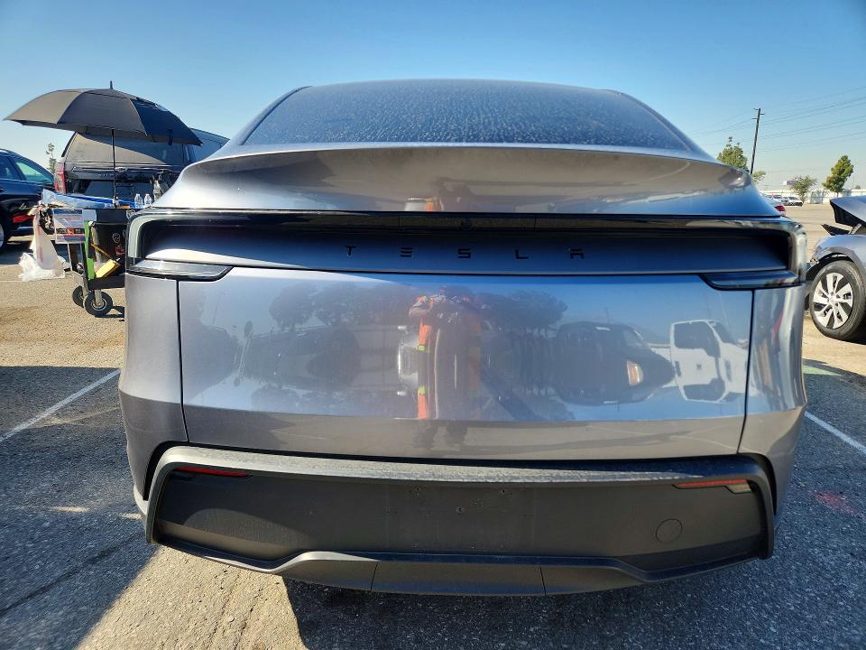 Продаж на аукціоні авто 2026 Tesla Model Y, vin: 7SAYGDED6TA430588, номер лоту: 52785276