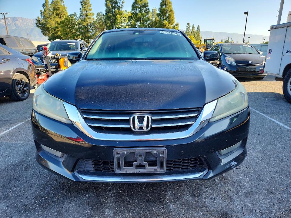 52583976 :رقم المزاد ، 1HGCR2F86EA299783 vin ، 2014 Honda Accord مزاد بيع
