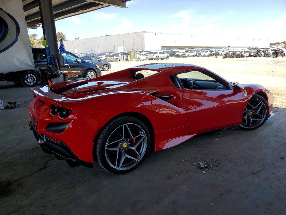 2021 Ferrari F8 Spider მანქანა იყიდება აუქციონზე, vin: ZFF93LMA3M0267580, აუქციონის ნომერი: 54492456