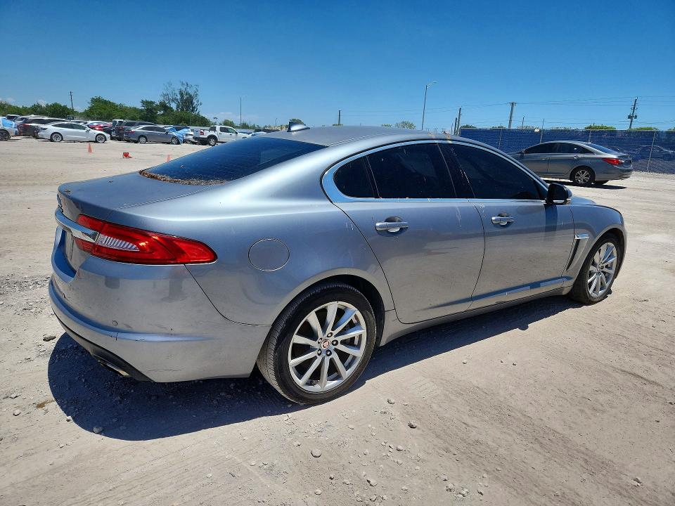 2014 Jaguar Xf მანქანა იყიდება აუქციონზე, vin: SAJWA0ES8EPU09283, აუქციონის ნომერი: 53785106