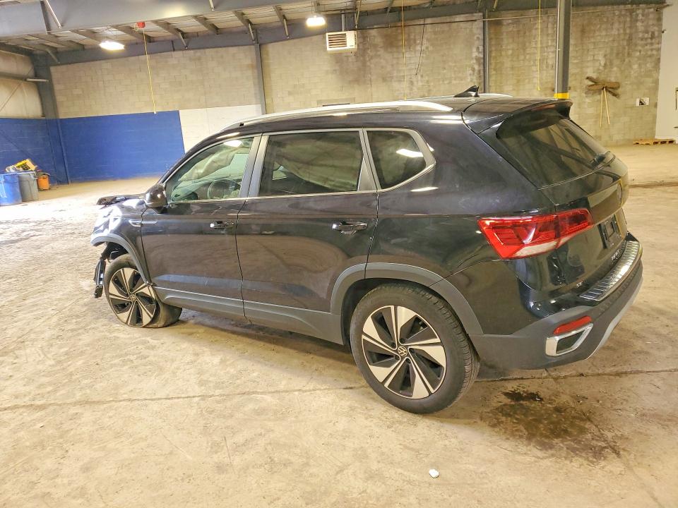 52927076 :رقم المزاد ، 3VVVX7B25RM027859 vin ، 2024 Volkswagen Taos مزاد بيع