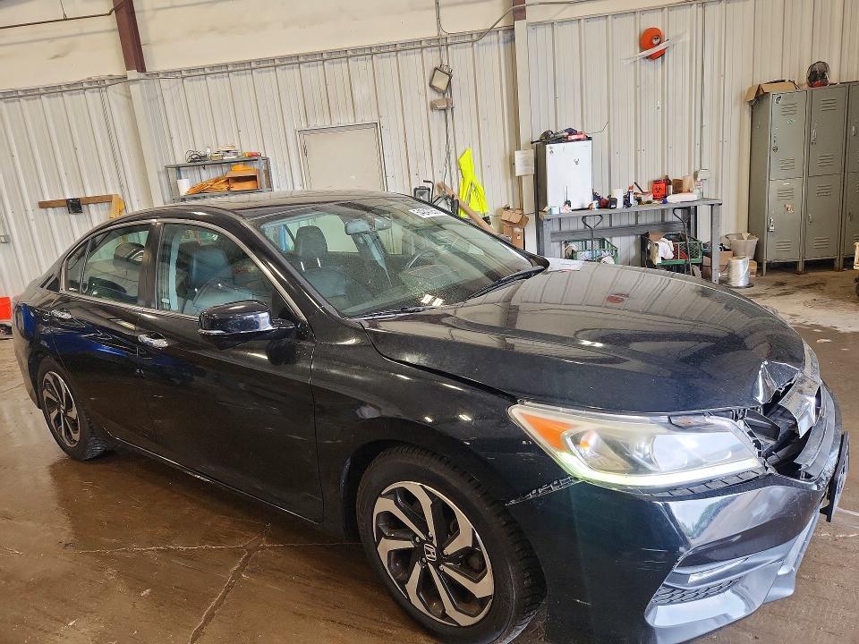 54247256 :رقم المزاد ، 1HGCR2F83GA194542 vin ، 2016 Honda Accord مزاد بيع