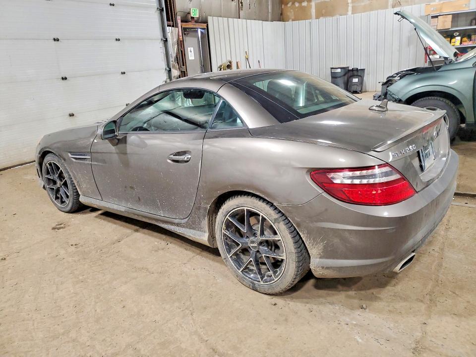 2015 Mercedes-benz Slk მანქანა იყიდება აუქციონზე, vin: WDDPK4HA4FF103396, აუქციონის ნომერი: 53818296