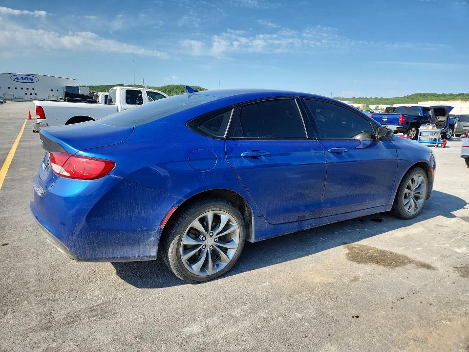 52998526 :رقم المزاد ، 1C3CCCBB7FN537985 vin ، 2015 Chrysler 200 مزاد بيع
