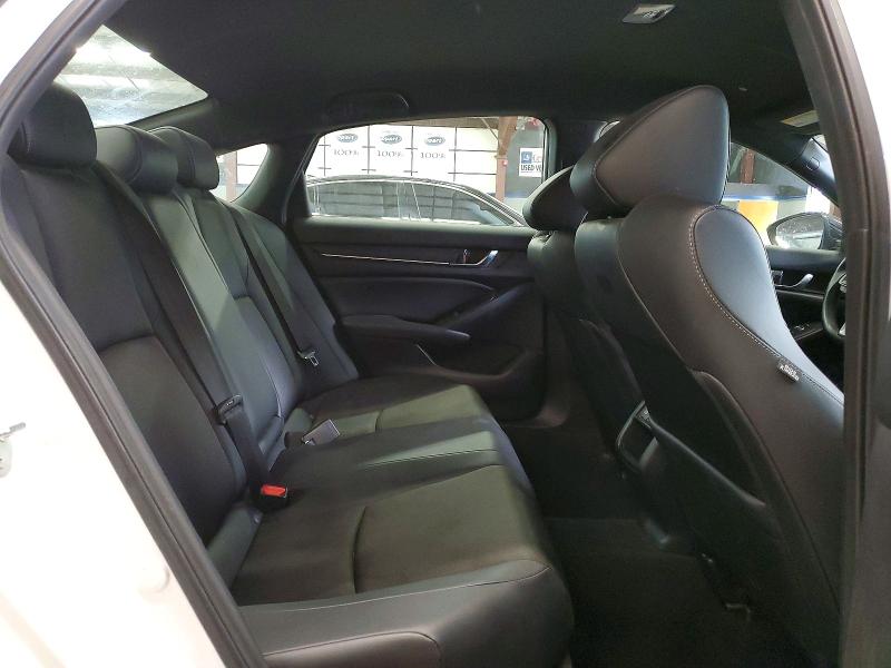 Продажа на аукционе авто 2022 Honda Accord, vin: 1HGCV1F36NA091381, номер лота: 54695336