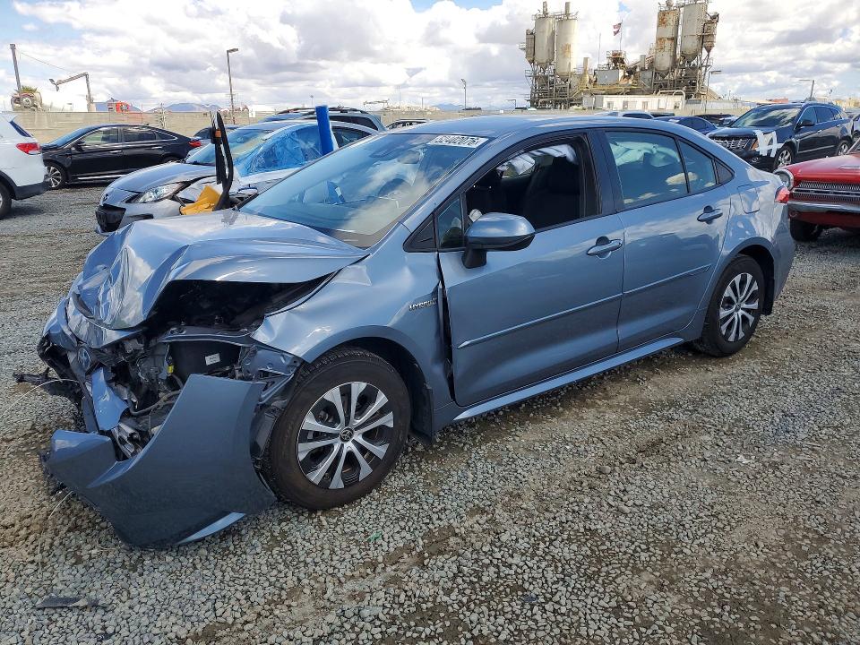 Продажа на аукционе авто 2021 Toyota Corolla, vin: JTDEAMDE0MJ011001, номер лота: 52402076