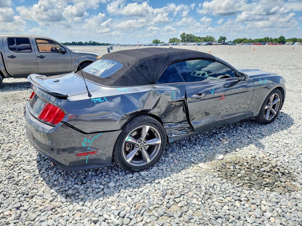 52567006 :رقم المزاد ، 1FATP8UH5H5356925 vin ، 2017 Ford Mustang مزاد بيع