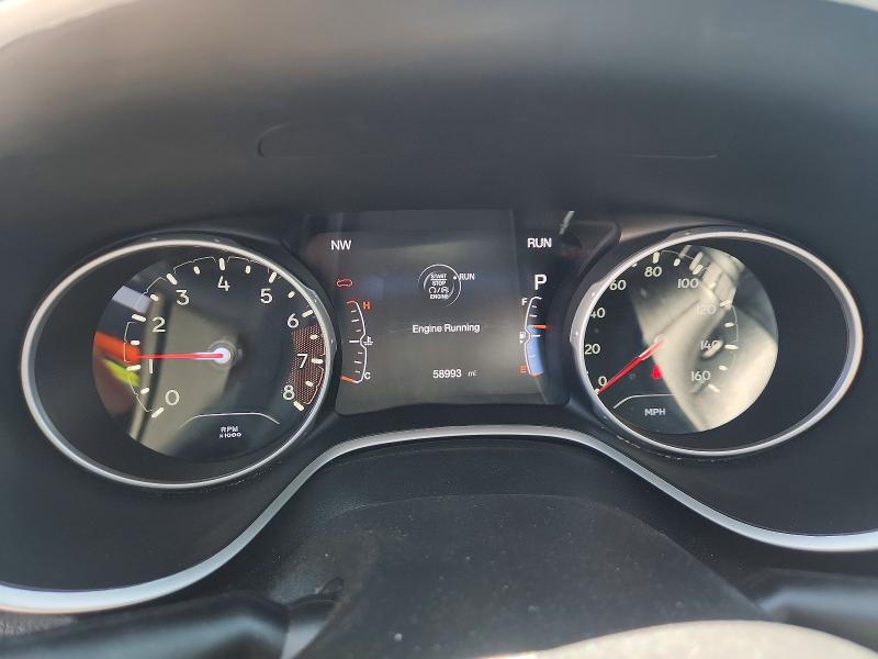 51955666 :رقم المزاد ، 3C4NJDCB3LT137884 vin ، 2020 Jeep Compass مزاد بيع
