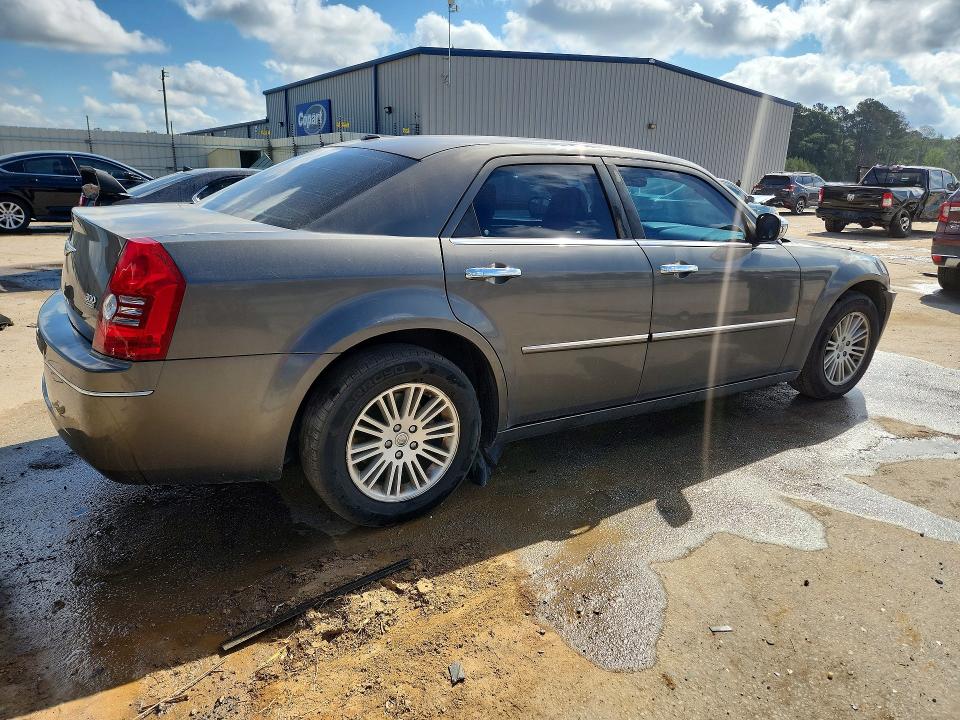 Продаж на аукціоні авто 2010 Chrysler 300, vin: 2C3CA5CV1AH241582, номер лоту: 53740846