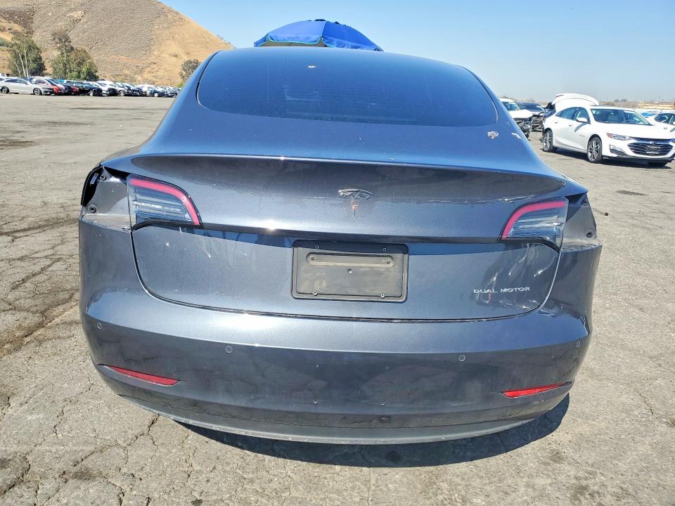 52435096 :رقم المزاد ، 5YJ3E1EB4NF298947 vin ، 2022 Tesla Model 3 مزاد بيع