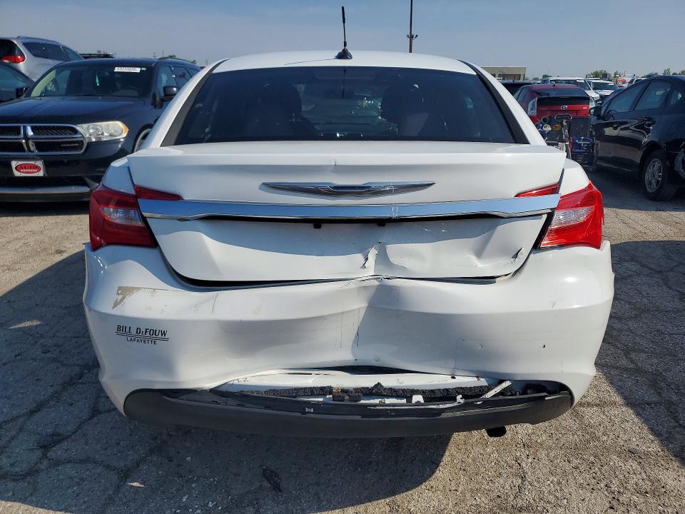 2013 Chrysler 200 მანქანა იყიდება აუქციონზე, vin: 1C3CCBBBXDN763879, აუქციონის ნომერი: 53726186