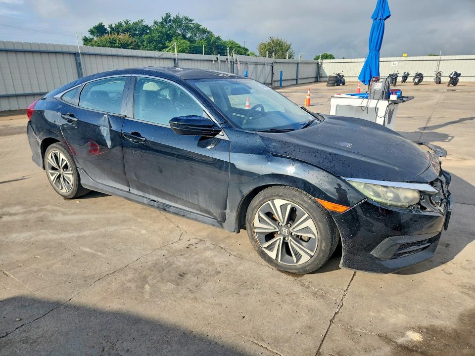 54687066 :رقم المزاد ، 19XFC2F57GE021879 vin ، 2016 Honda Civic مزاد بيع