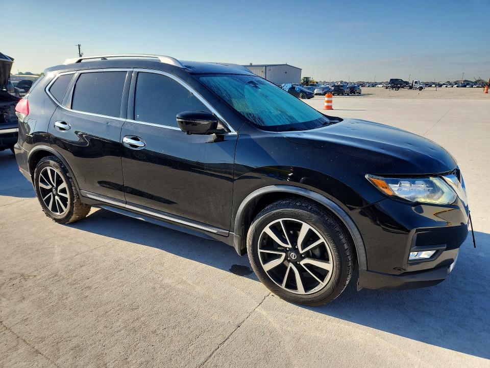 52076456 :رقم المزاد ، JN8AT2MT8JW486233 vin ، 2018 Nissan Rogue مزاد بيع