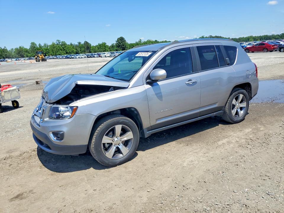 52572126 :رقم المزاد ، 1C4NJCEA0GD801424 vin ، 2016 Jeep Compass مزاد بيع