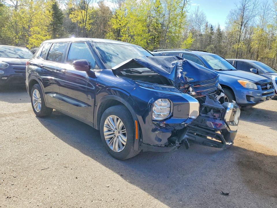 Продажа на аукционе авто 2022 Mitsubishi Outlander, vin: JA4J4TA81NZ605866, номер лота: 51651216