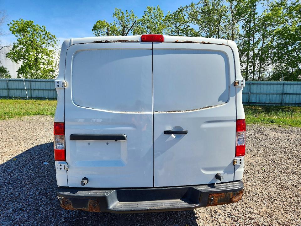 54678896 :رقم المزاد ، 1N6BF0KY8HN807470 vin ، 2017 Nissan Nv مزاد بيع