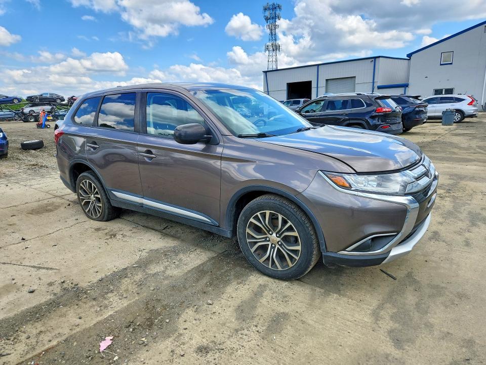 2017 Mitsubishi Outlander მანქანა იყიდება აუქციონზე, vin: JA4AZ2A30HZ035749, აუქციონის ნომერი: 53812896