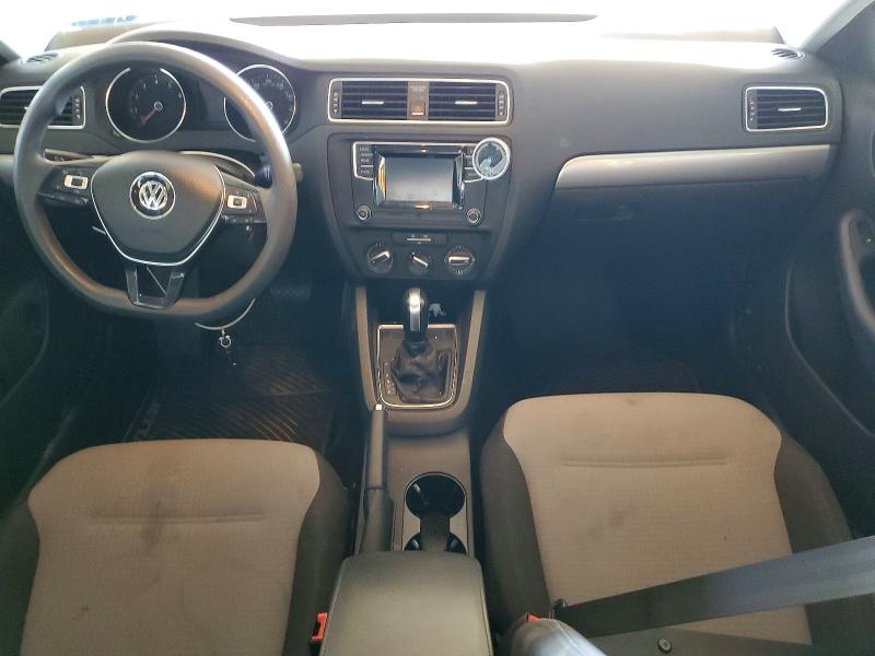 53834376 :رقم المزاد ، 3VW2B7AJ7HM411372 vin ، 2017 Volkswagen Jetta مزاد بيع