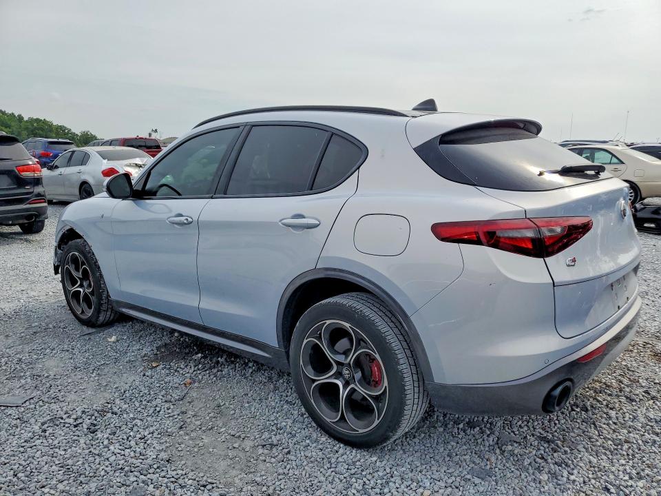 Продаж на аукціоні авто 2022 Alfa Romeo Stelvio, vin: ZASPAKBN7N7D43538, номер лоту: 53083386