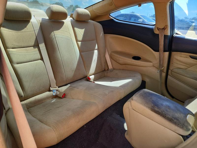 53570856 :رقم المزاد ، 1HGCS1B30BA008862 vin ، 2011 Honda Accord مزاد بيع